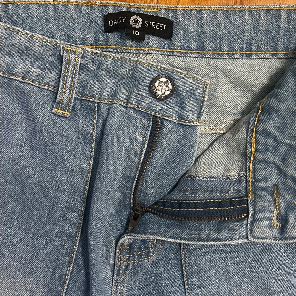 Daisy Street Flared Light Wash Jeans Size 10 Nautical Stripe Coastal Preppy - Picture 3 of 10